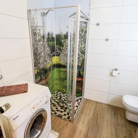 Familienhof Bruening - Waldblick *